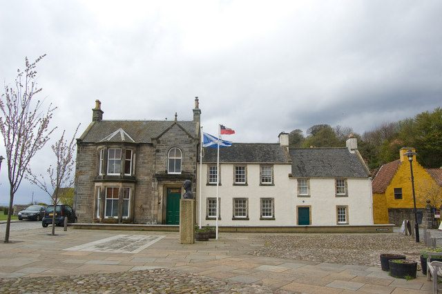 File:Admiral Cochrane memorial - geograph.org.uk - 1245682.jpg