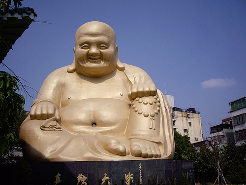 File:Buddha Taichung.jpg