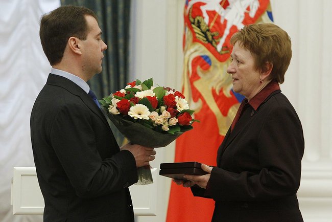 File:Dmitry Medvedev and Lyudmila Shiryaeva.jpeg