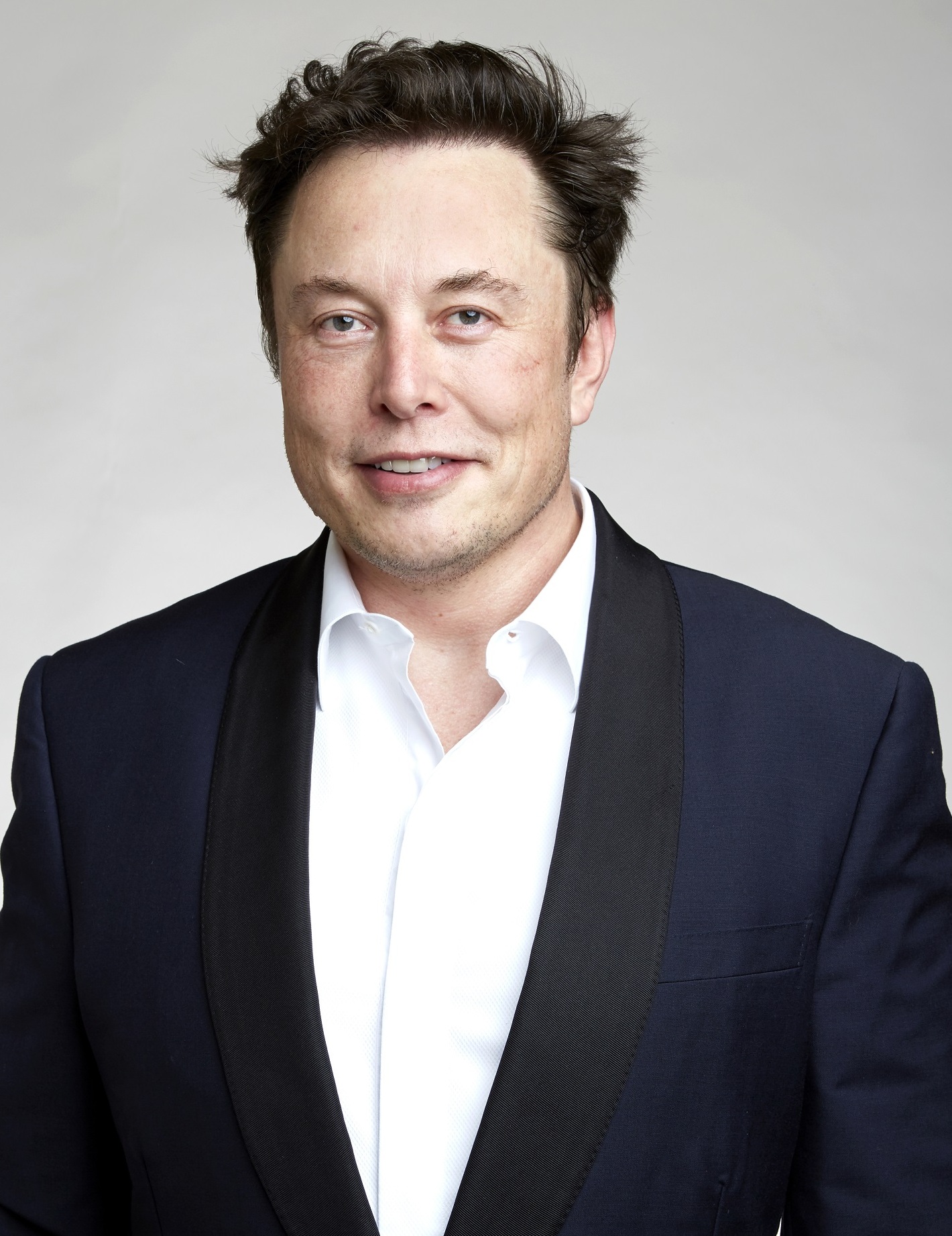 Elon Musk Throws Podcaster Lex Fridman, Training For Mark