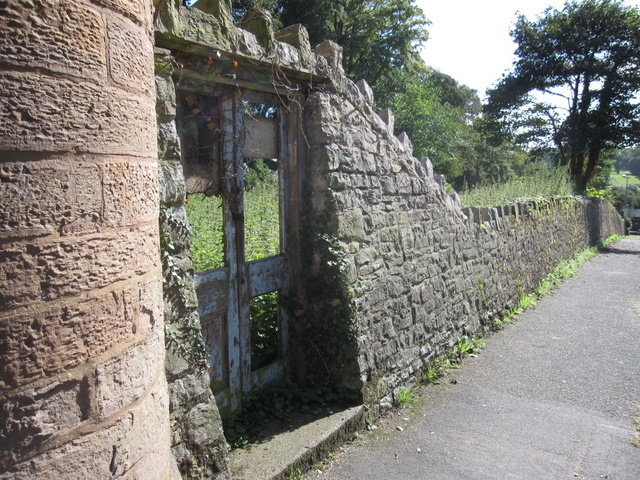 Former Hawarden bowling green - geograph.org.uk - 1496909