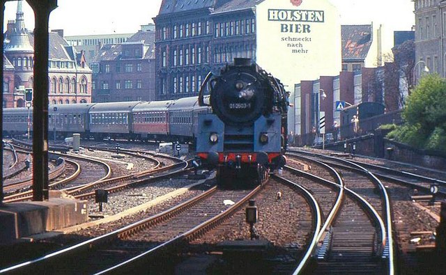 File:Hamburg Hbf - geo.hlipp.de - 782.jpg