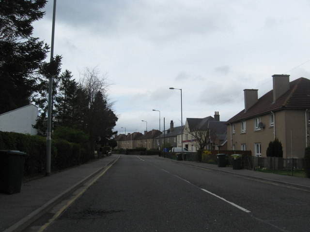 File:Housing on the main road at Currie near Edinburgh - geograph.org.uk - 1245986.jpg