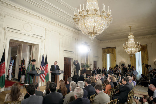 File:Karzai-Bush press conference in 2006.jpg