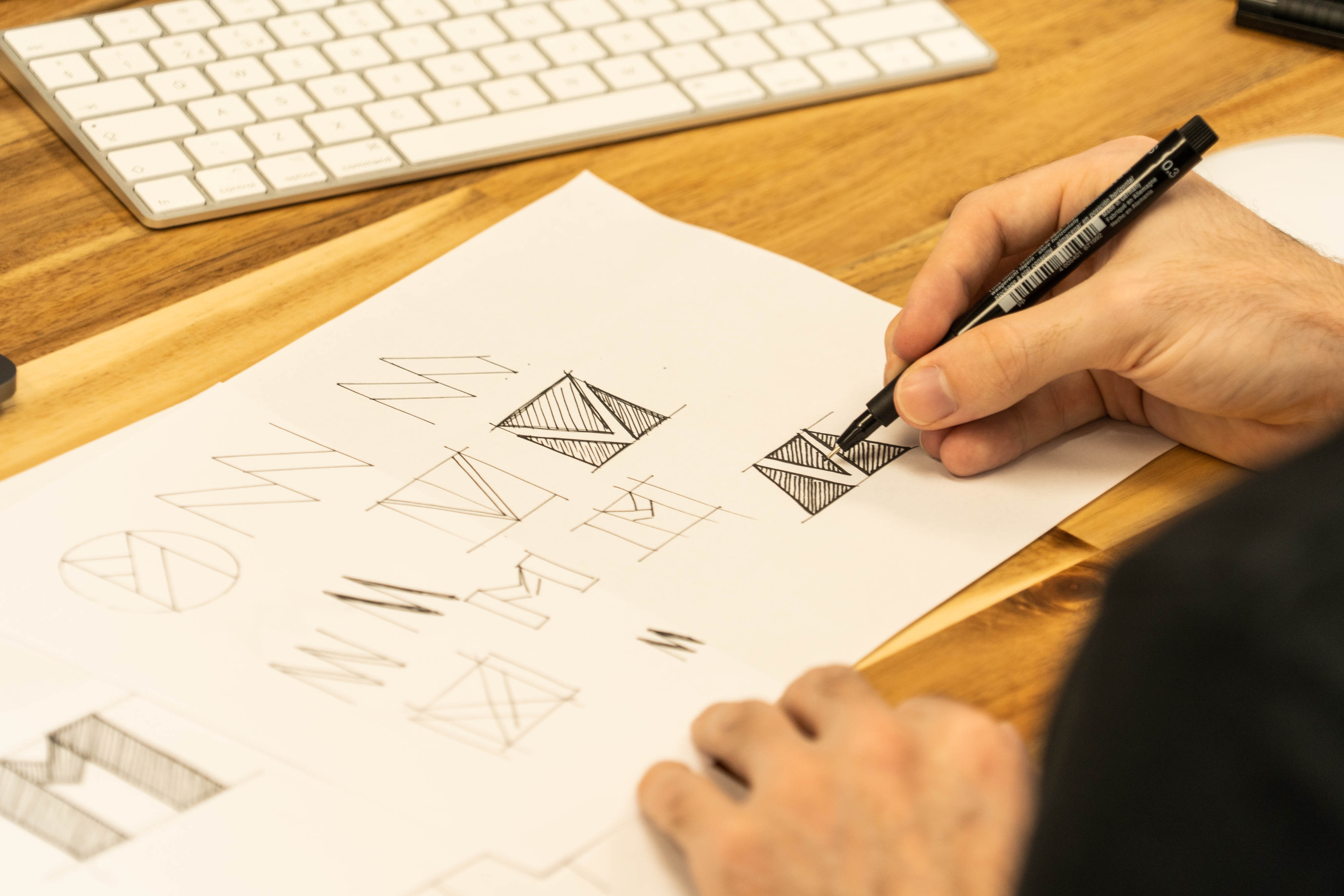 How to Design a Logo: The Ultimate Guide | VistaPrint US