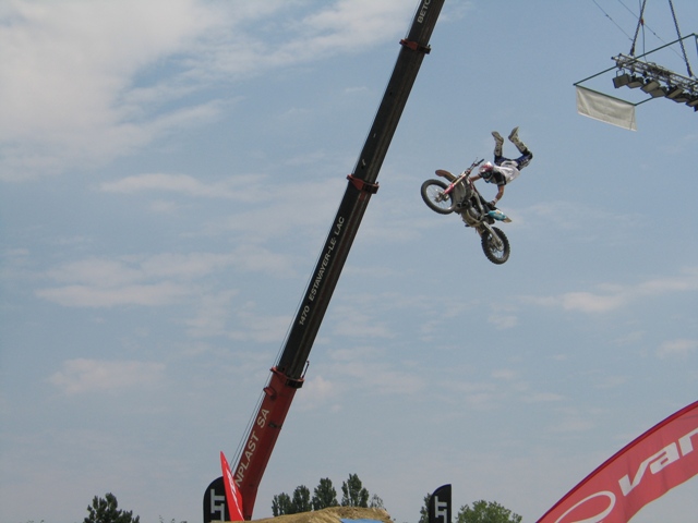 Freestyle motocross - Wikipedia