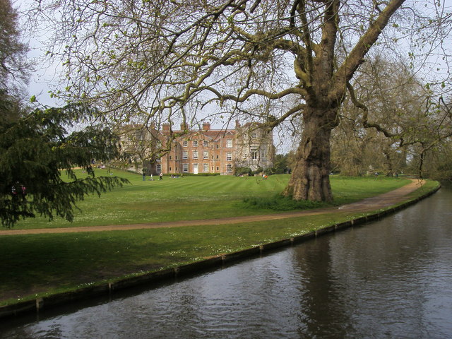 File:Mottisfont Abbey - geograph.org.uk - 1260122.jpg