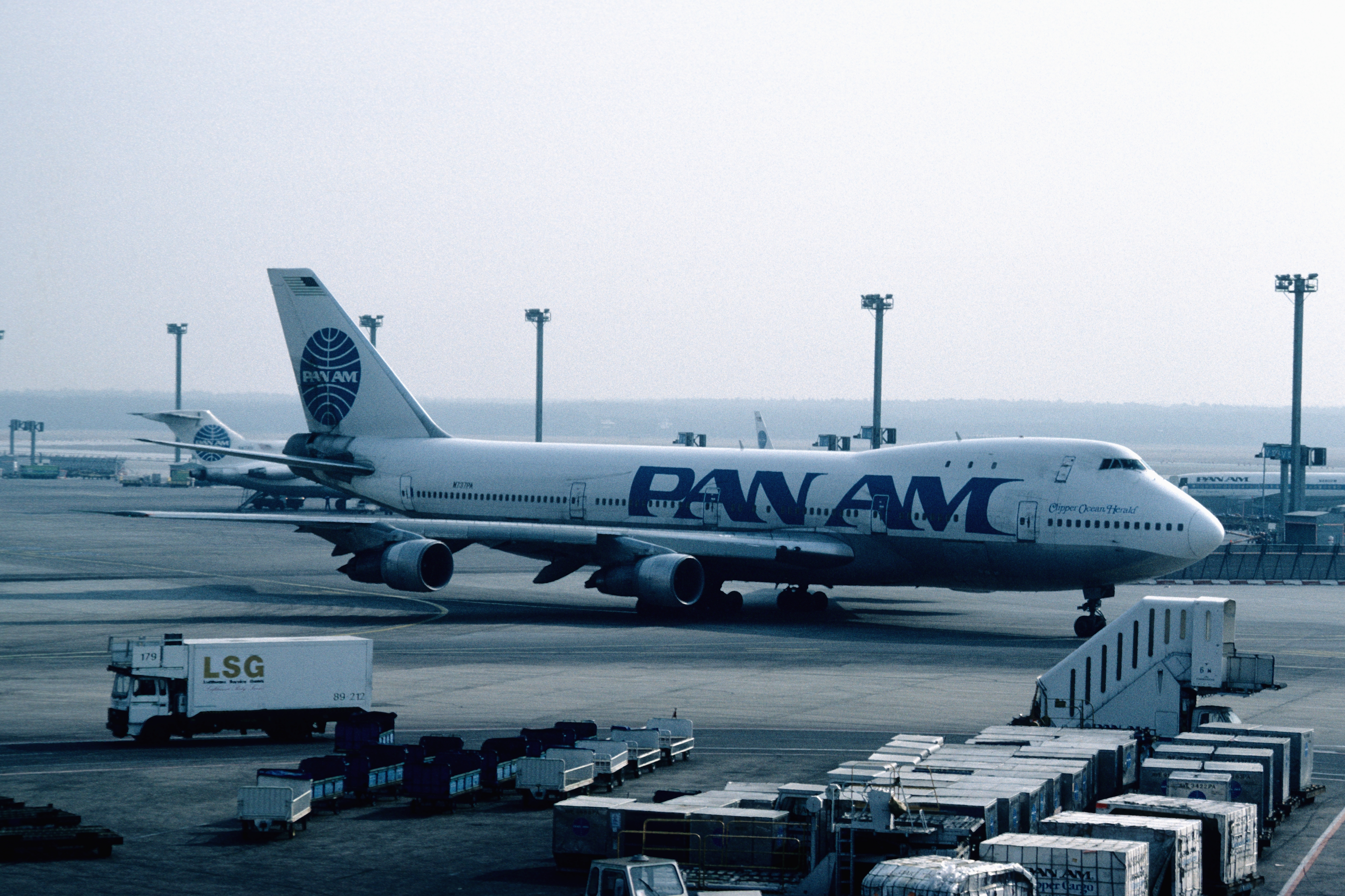 Панам сообщение. Пан Американ самолет. Pan American World Airways Boeing 747-121. Pan am авиакомпания. Боинг 737 Panam.