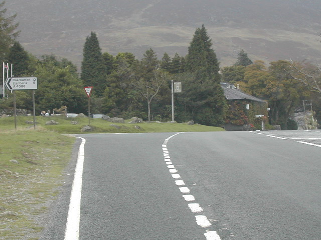 File:Pen Y Gwryd Hotel - geograph.org.uk - 62840.jpg