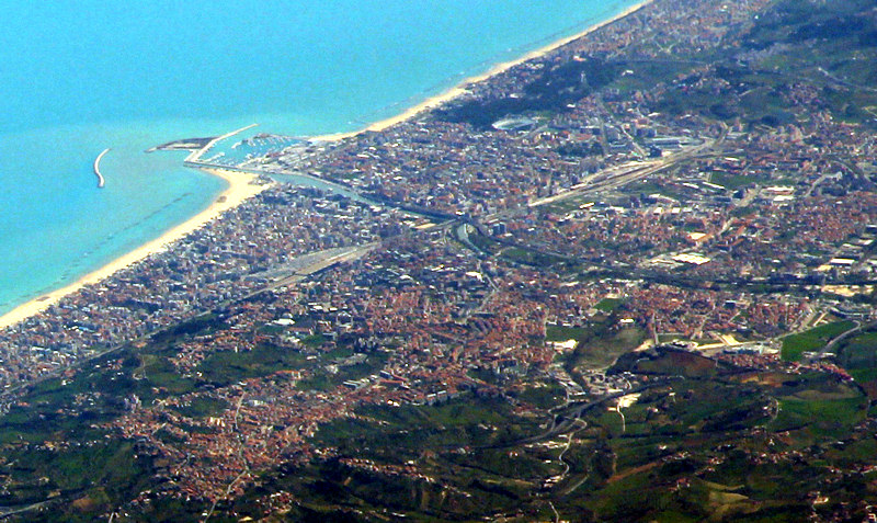 File:Pescara.jpg