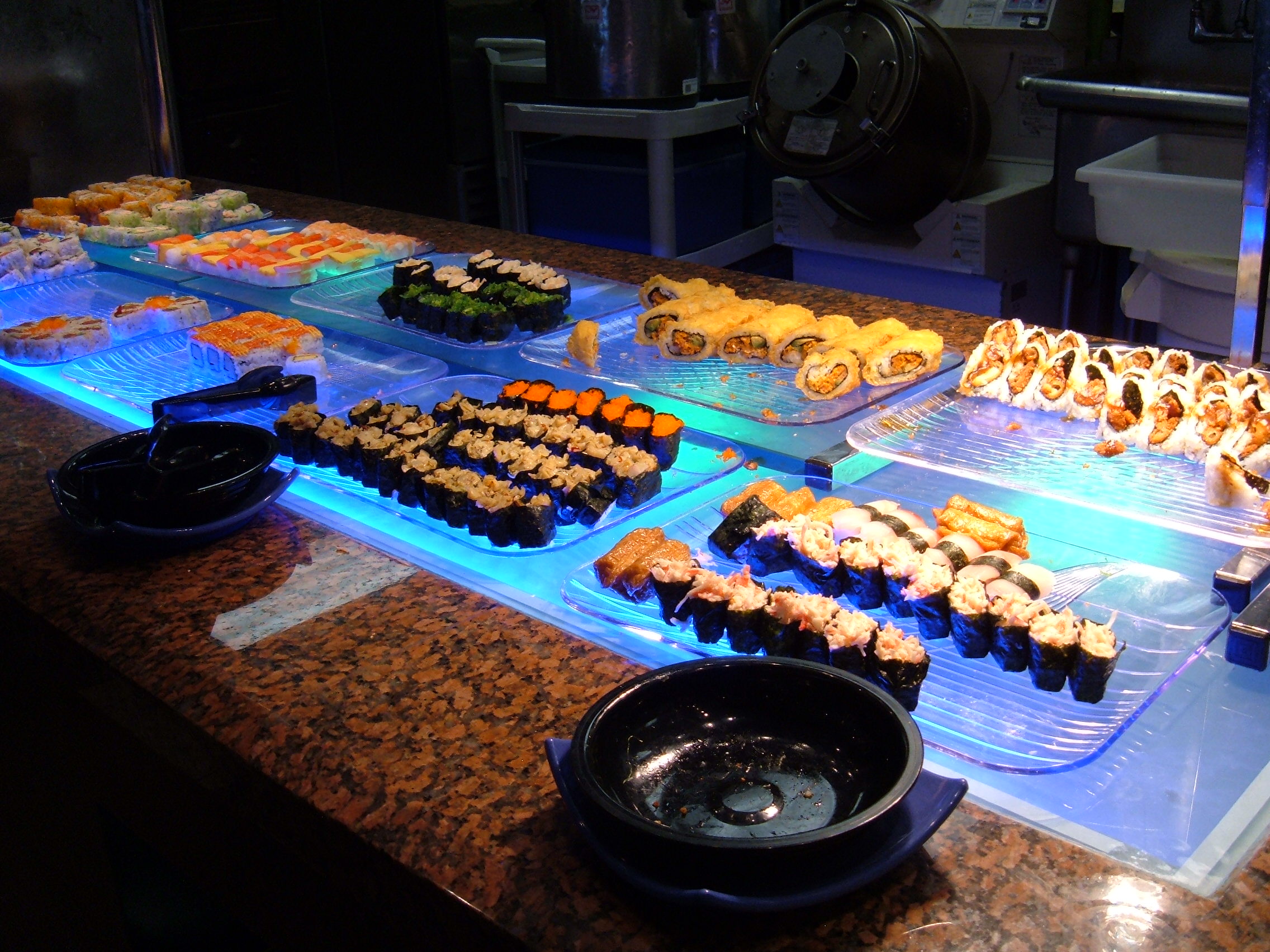 File:Sushi bar, Moonstar  - Wikimedia Commons