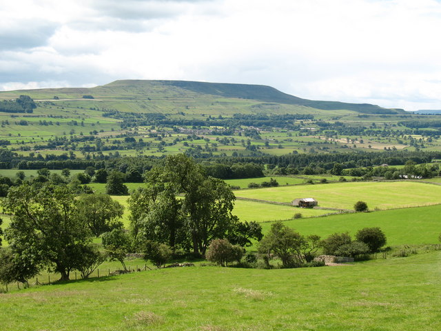 The end of the Shawl - geograph.org.uk - 891318