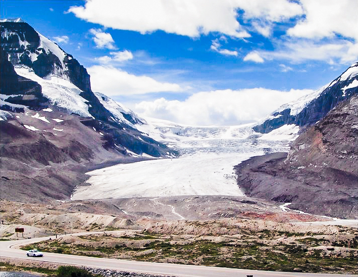 File:Athabasca Glacier BenWBell.jpg