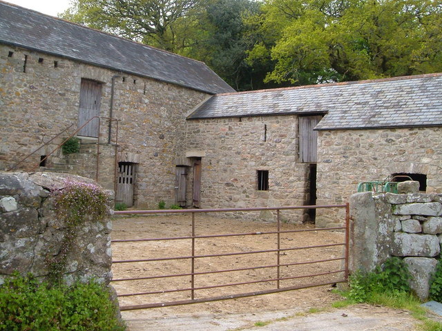 File:Barn at Owley - geograph.org.uk - 171419.jpg