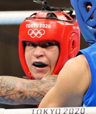 <span class="mw-page-title-main">Beatriz Ferreira</span> Brazilian boxer (born 1992)