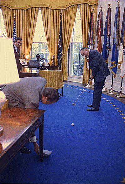 File:Bob Hope playing golf in the Oval Office.png