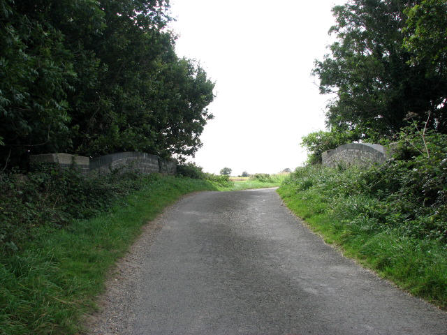 File:Bridge across section of the Paston Way - geograph.org.uk - 542029.jpg