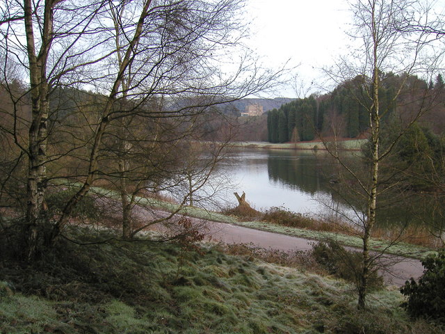 File:Brookleys Lake, Wootton Lodge Estate - geograph.org.uk - 2250753.jpg