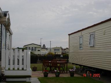 File:Caravans at Ty Mawr - geograph.org.uk - 27201.jpg