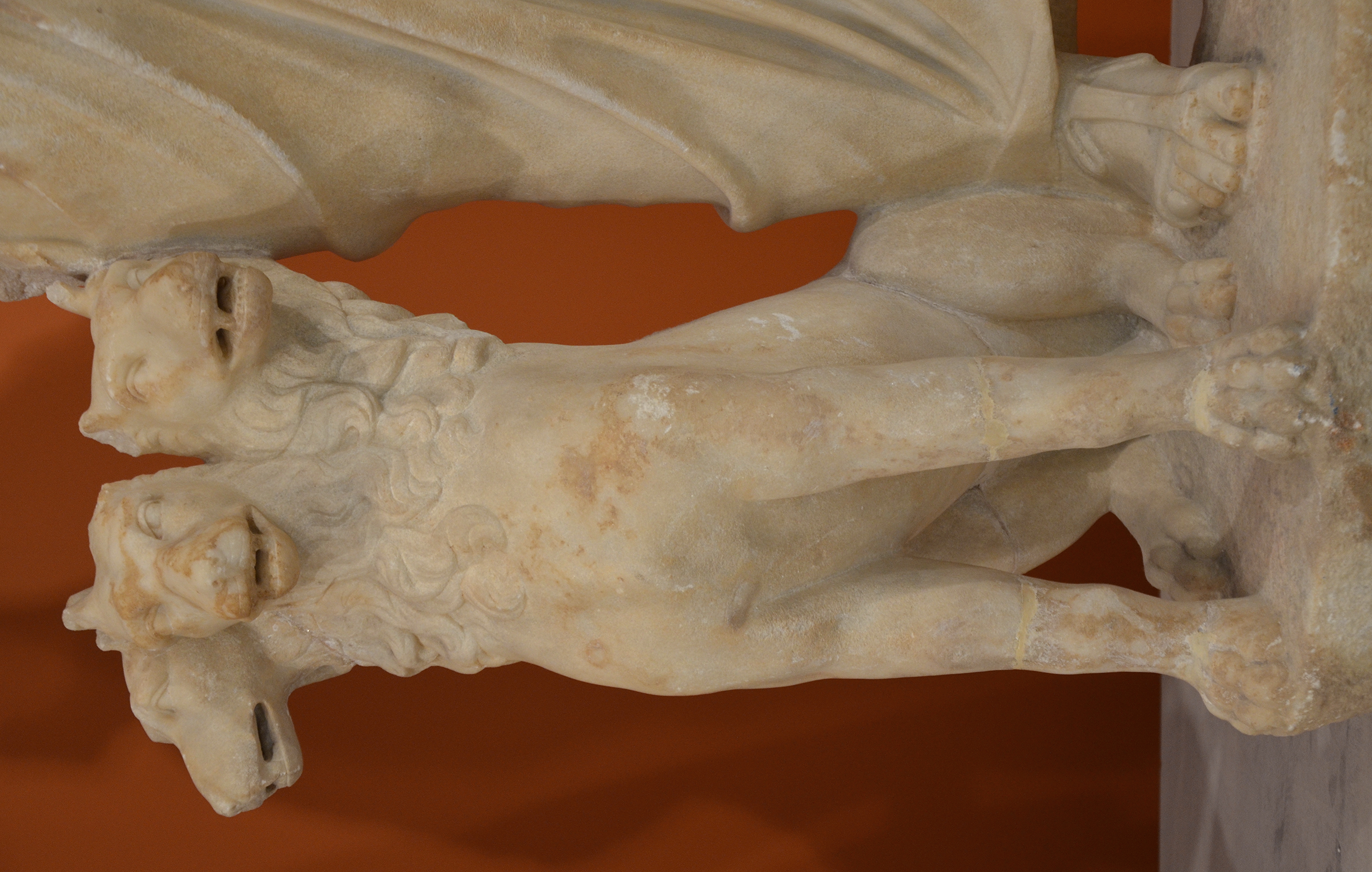 File:Detail of Cerberus, Statue group of Persephone (as Isis) and