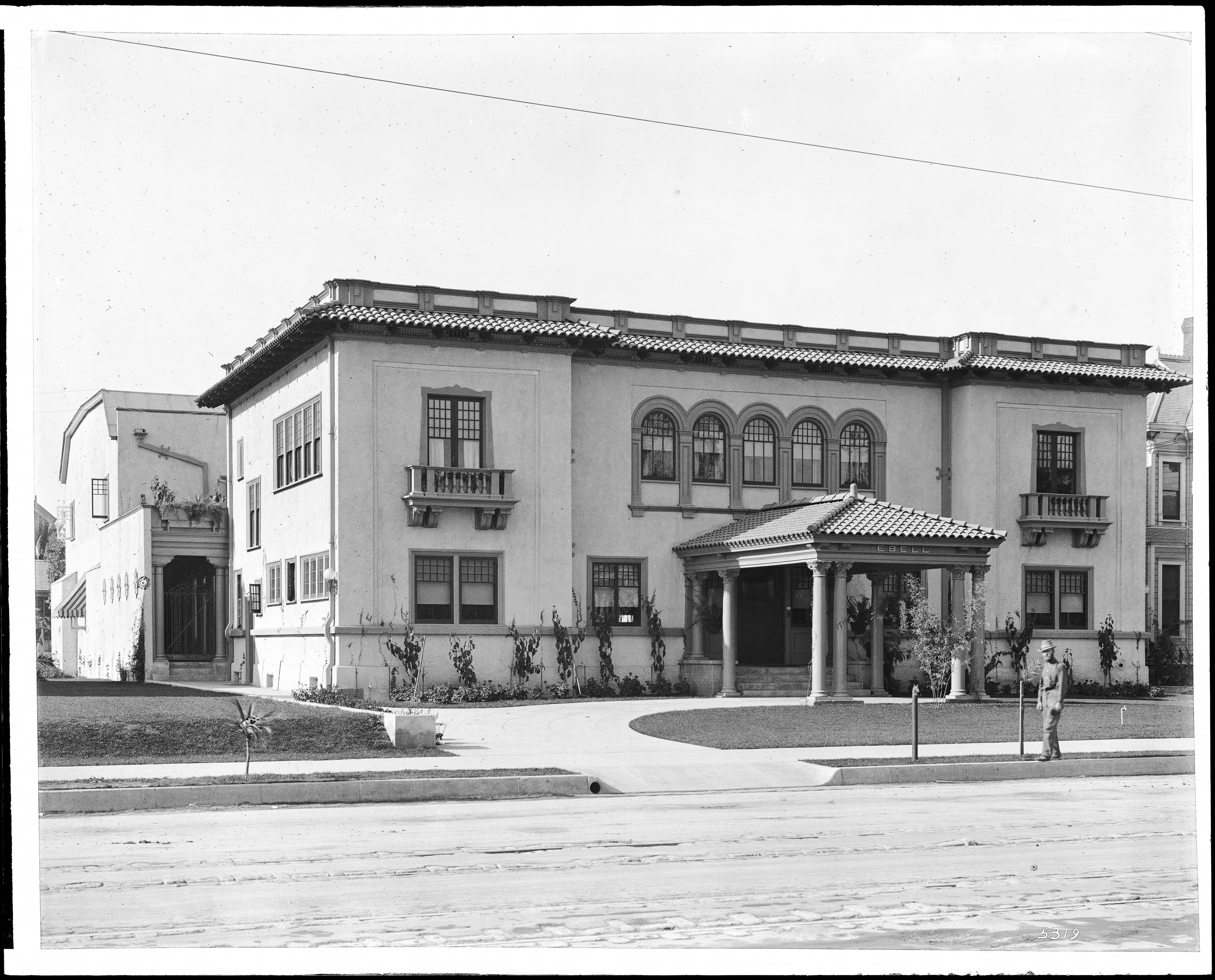 Exterior view of the Ebell Club, a two-story Spanish colonial building on Figueroa Street, ca.1900-1909 (CHS-5319)