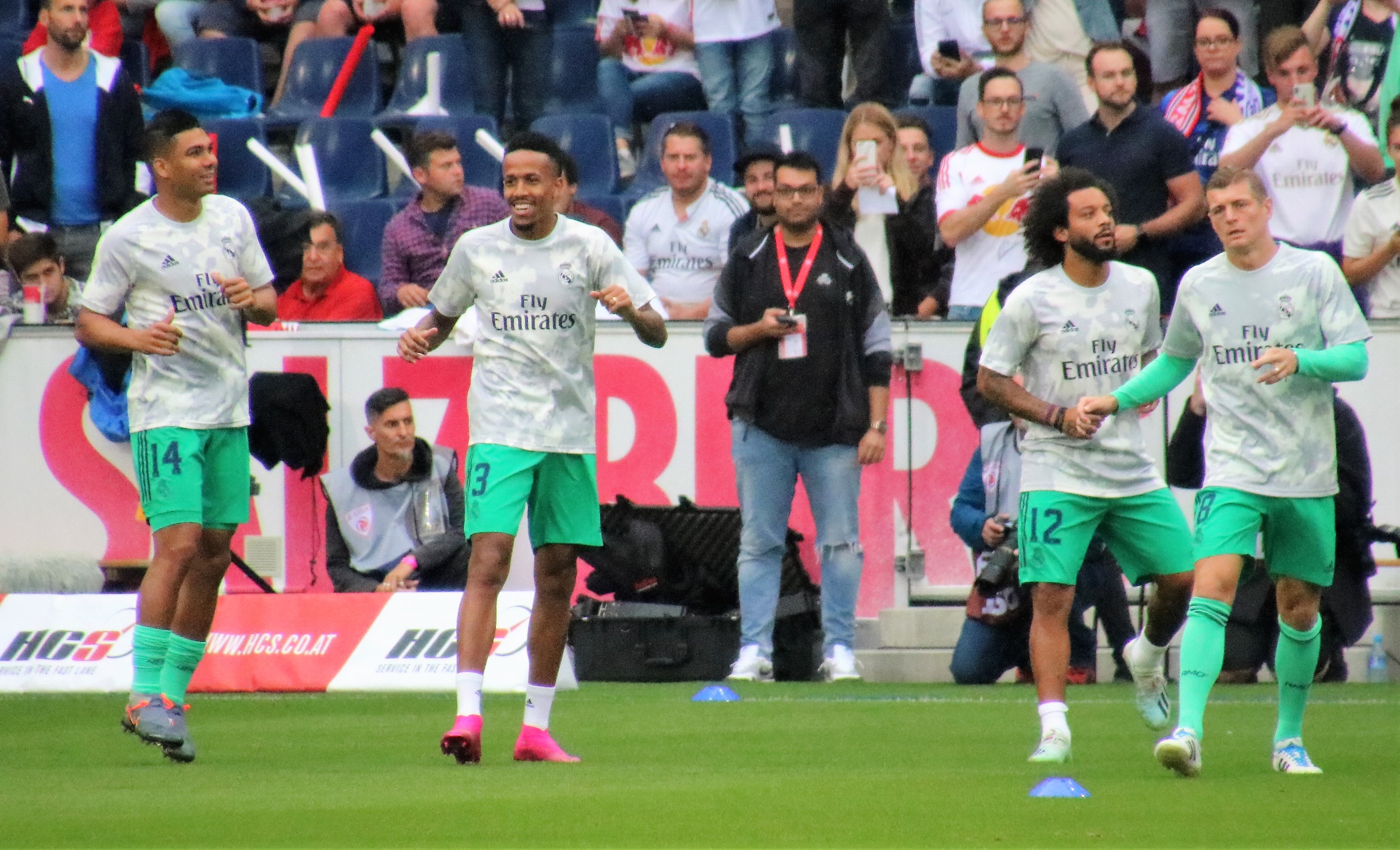 File:FC RB Salzburg gegen Real Madrid (Testspiel, 7. August 2019) 38.jpg - Wikimedia Commons