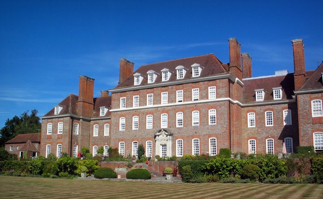 Great Maytham Hall, Kent: the most famous garden in literature - National  Garden Scheme