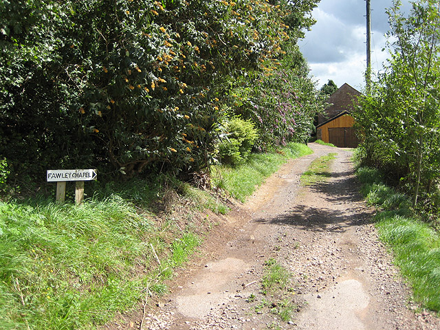 File:Lane to Fawley Chapel - geograph.org.uk - 919064.jpg