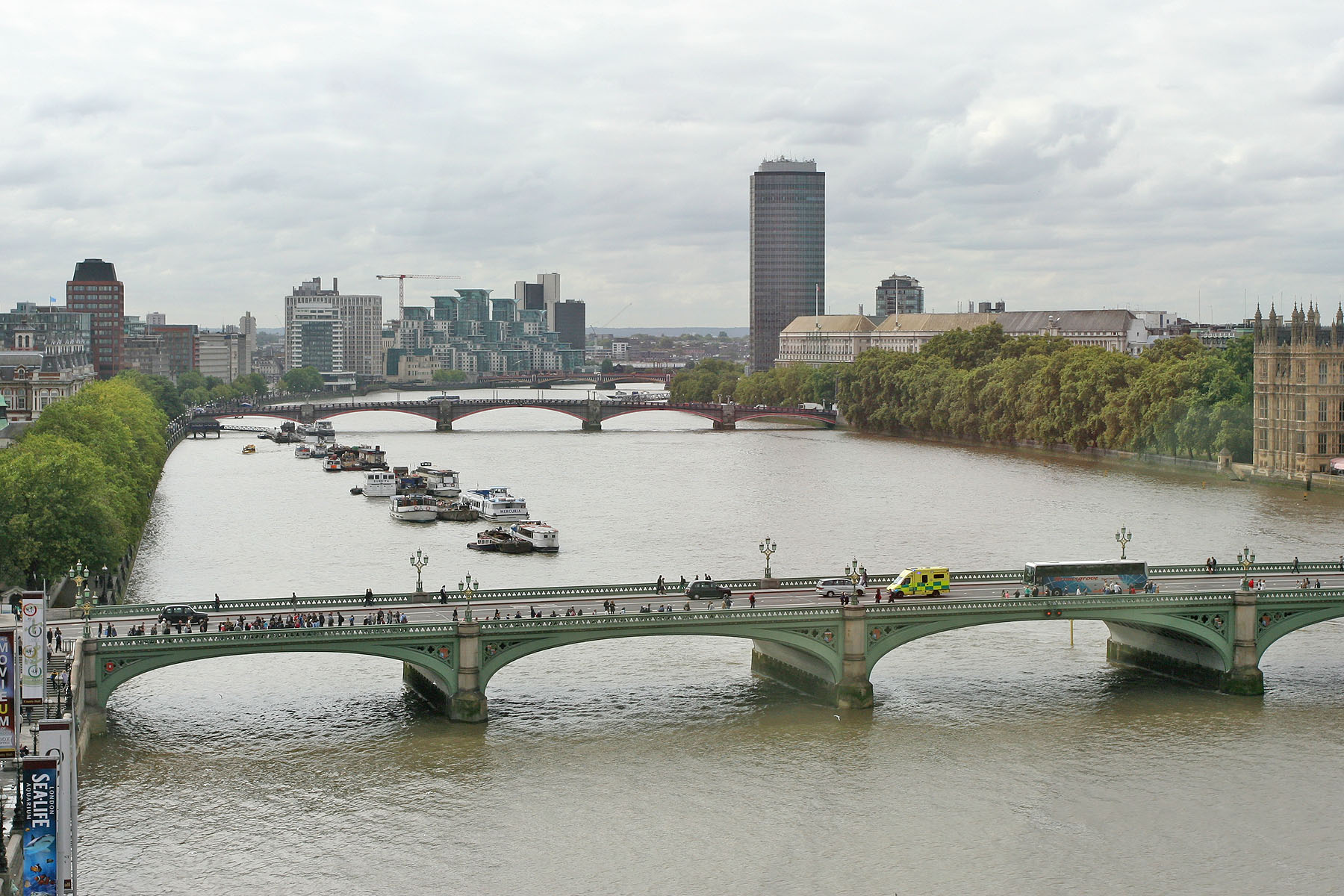 London is on river thames