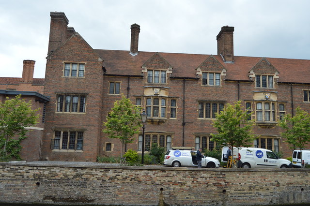 File:Magdalene College - geograph.org.uk - 5621154.jpg