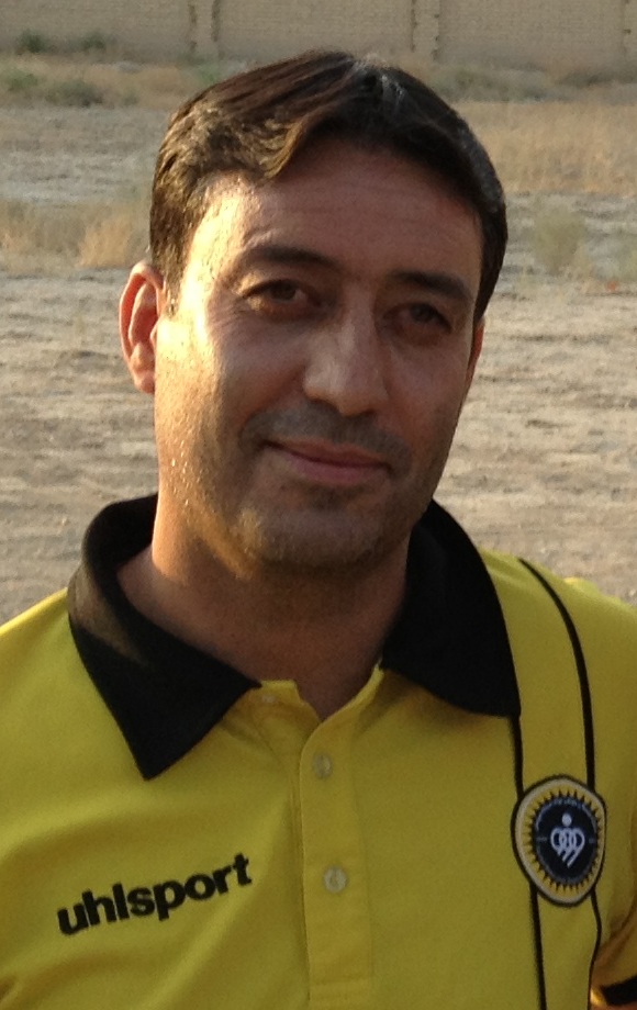 Karimi with [[Sepahan]] in 2013