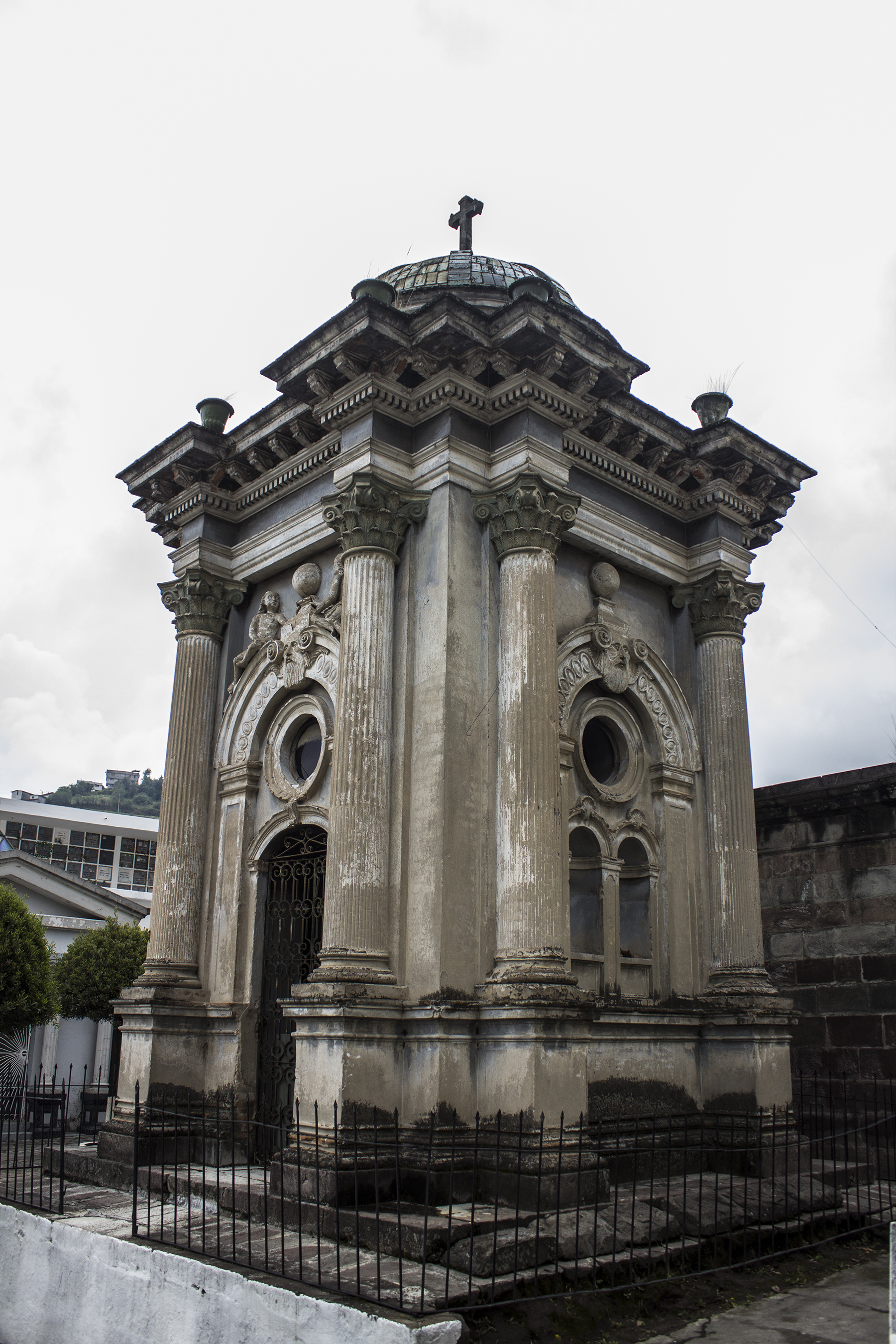File Mausoleo Cementerio San Diego Quito Ecuador Jpg