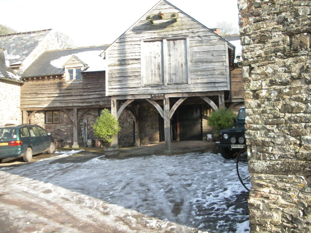 File:North Coombe Farm Camping Barn - geograph.org.uk - 91270.jpg