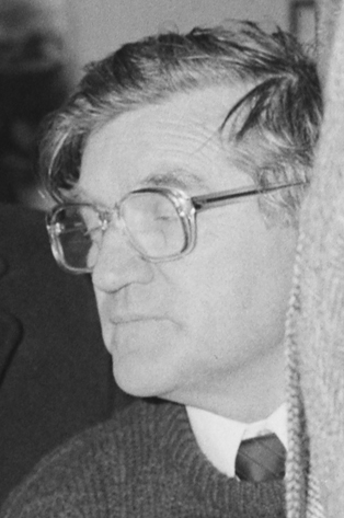 <span class="mw-page-title-main">Pól Ó Foighil</span> Irish Fine_Gael politician (1928–2005)