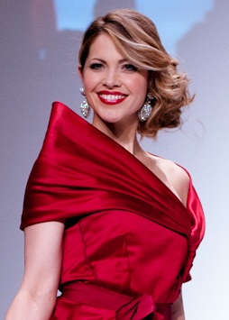 Pascale Hutton wearing Paul Hardy 2 - Heart and Stroke Foundation - The Heart Truth celebrity fashion show - Red Dress - Red Gown - Thursday February 8, 2012 - Creative Commons cropped