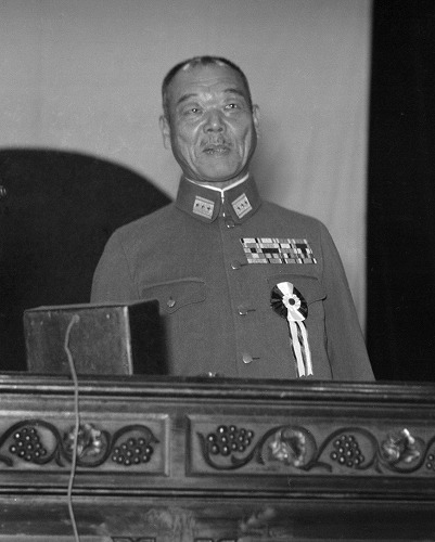 File:Prime Minister Koiso Kuniaki photograph.jpg