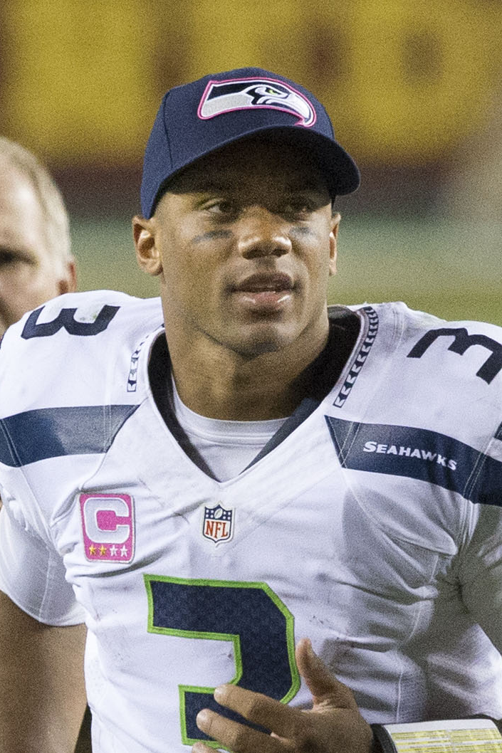 File:Russell Wilson at Seahawks vs Redskins on October 6, 2014.png -  Wikipedia