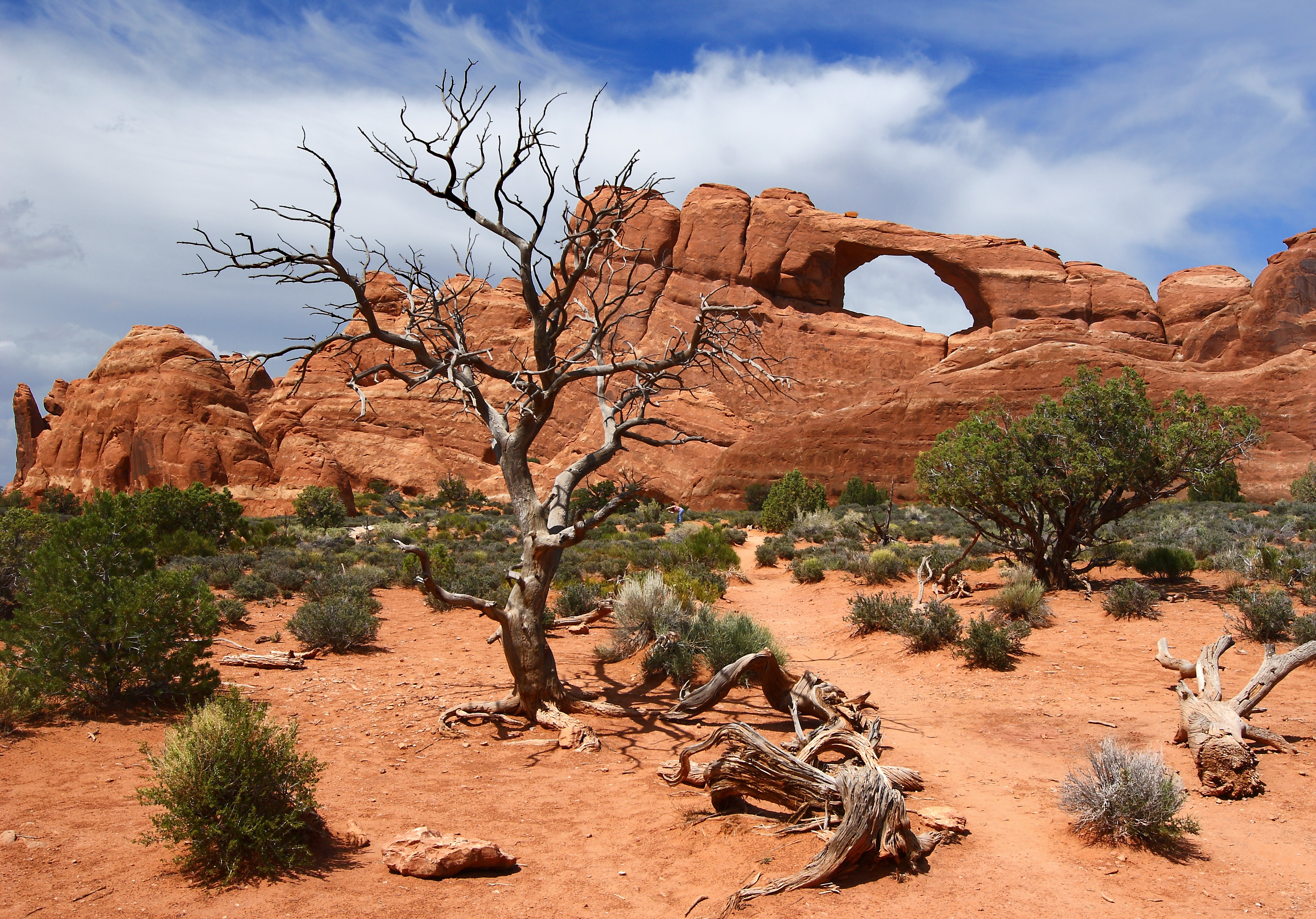 File Skyline Arch At Arches National Park Unburnsky jpg Wikipedia