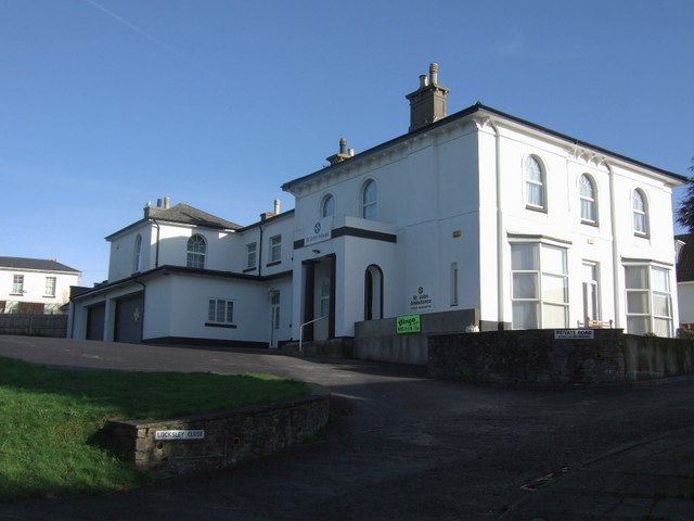 File:St John Ambulance, Torquay - geograph.org.uk - 661232.jpg