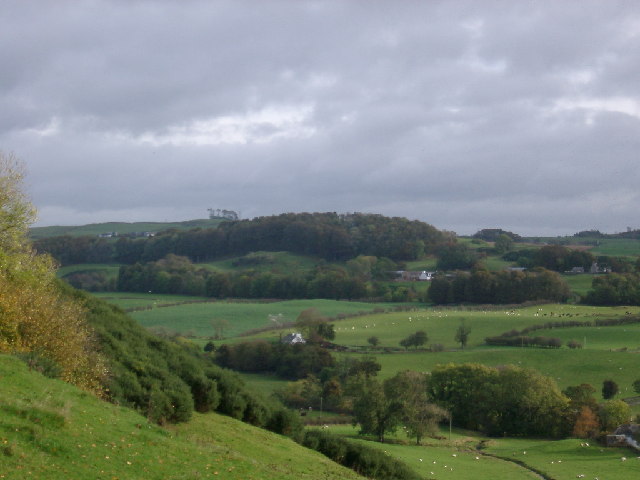 File:Tarff valley with woods above Fellend in distance - geograph.org.uk - 71194.jpg