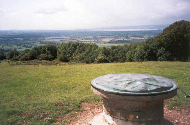 Topograph on Haresfield Beacon - geograph.org.uk - 86369