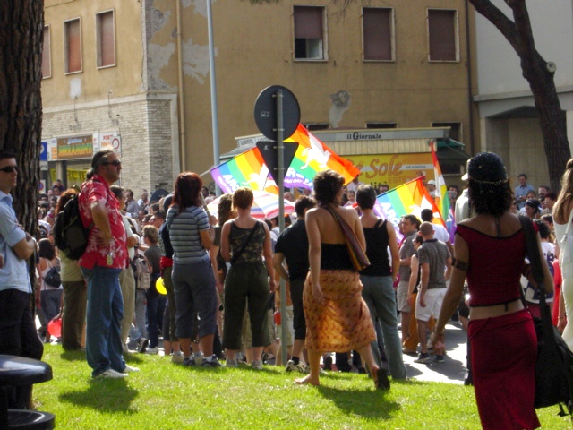 File:3222 - Grosseto Pride, 19 Giu 2004 - Foto Giovanni Dall'Orto.jpg