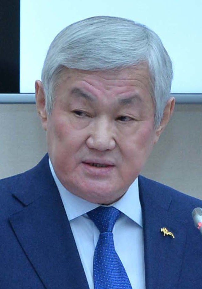 Berdibek_Saparbayev_(29262)_(cropped).jp