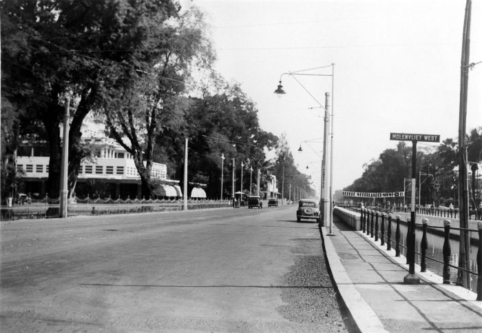 File:COLLECTIE TROPENMUSEUM Molenvliet West Batavia TMnr 10014867.jpg