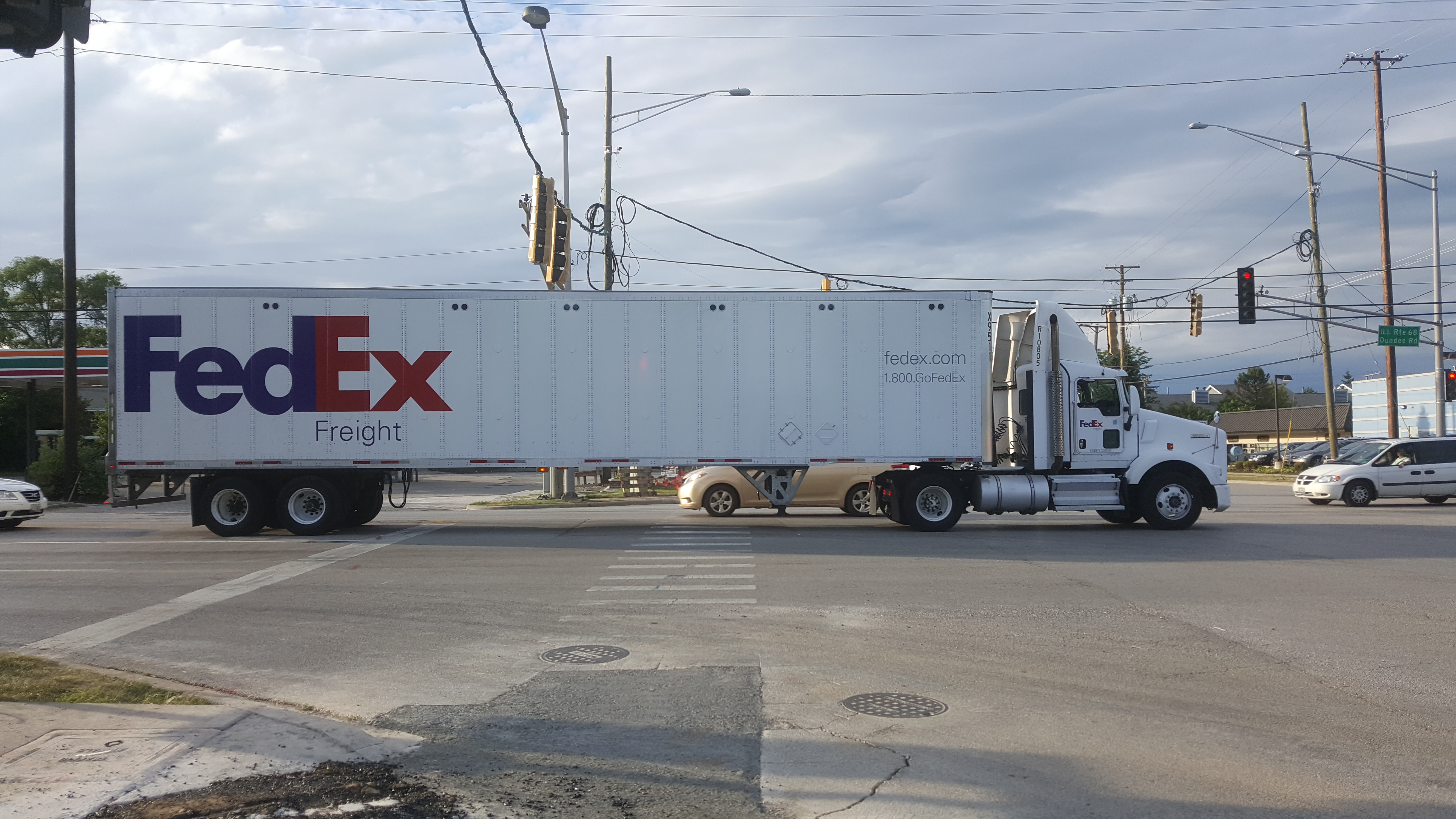 FEDEX freight. . Northbrook, Illinois. Fedex track