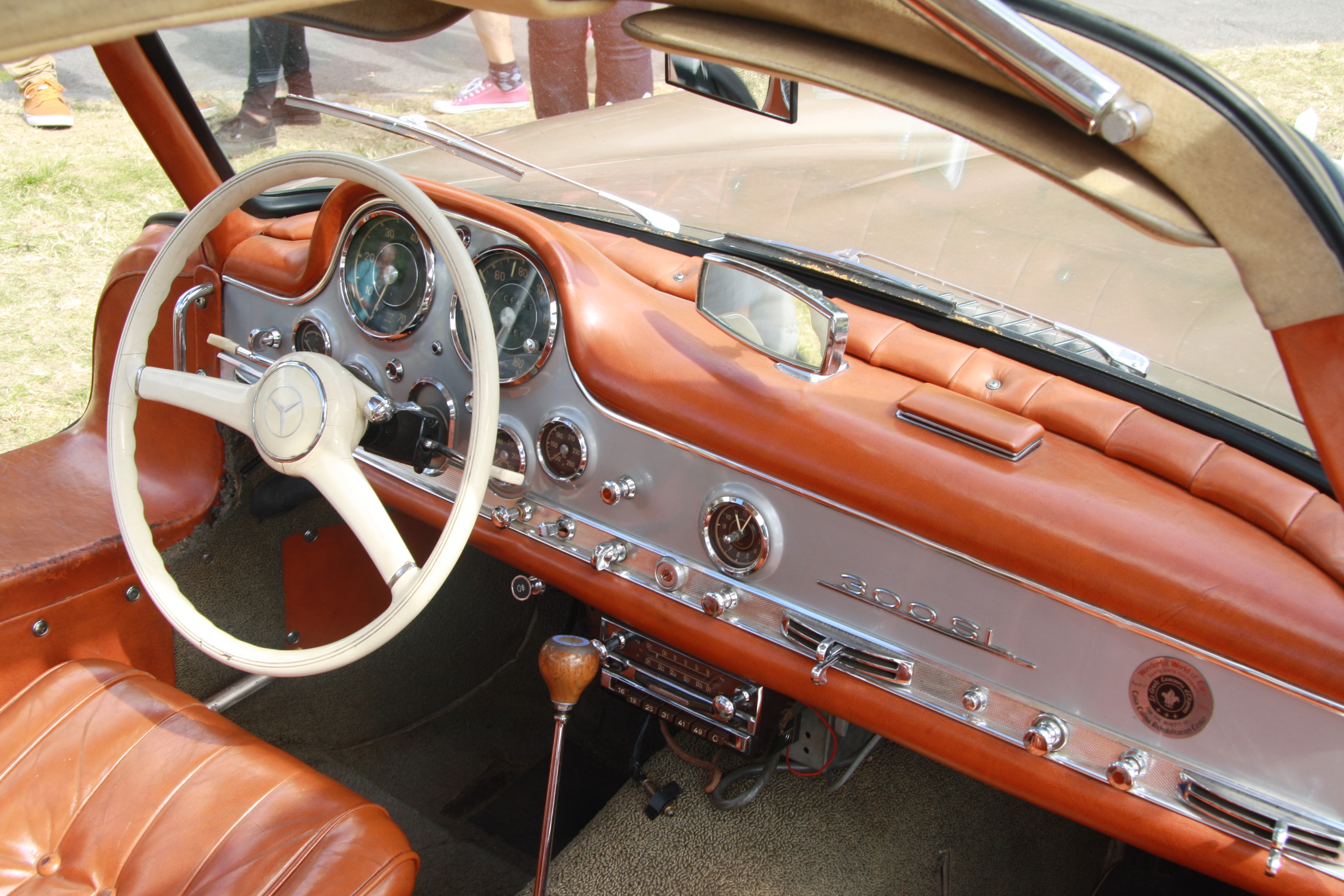 File Interior Of Mercedes Benz 300 Sl Gullwing At Legendy
