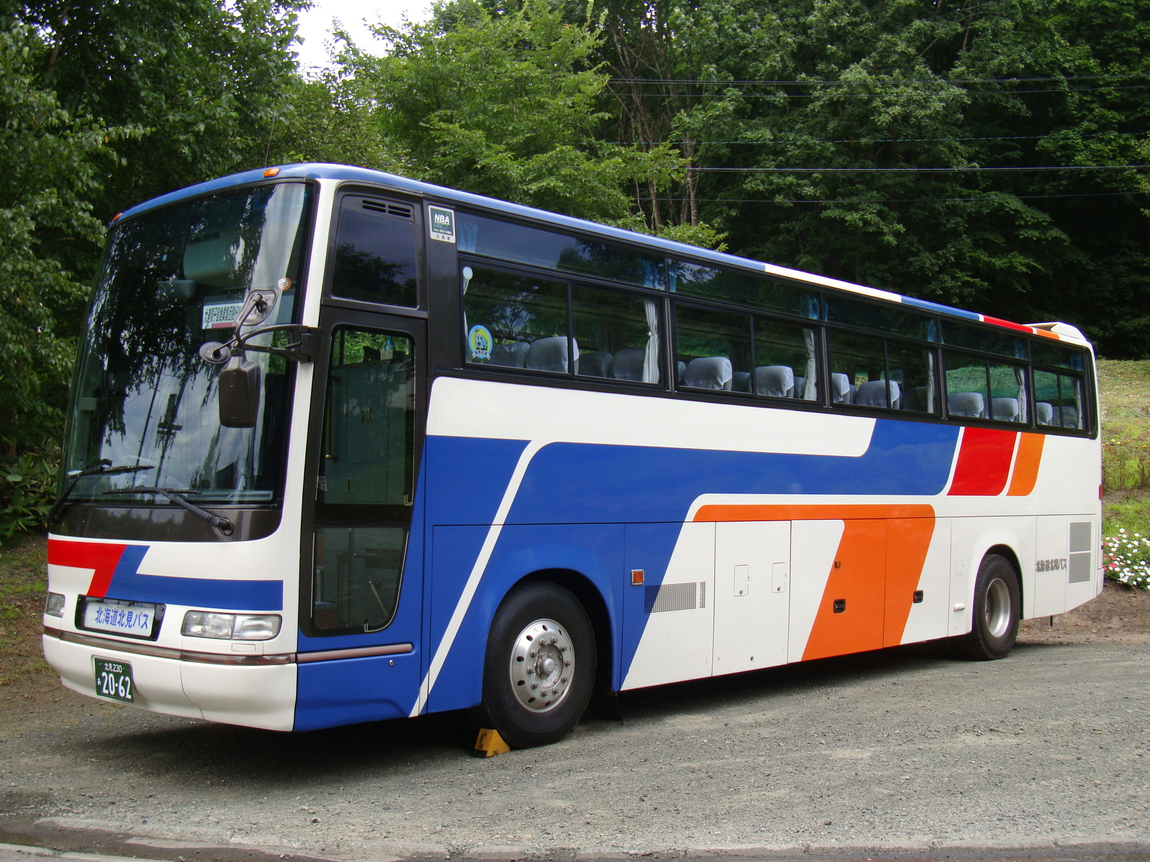 ファイル:Kitami bus Ki230A 2062.JPG - Wikipedia