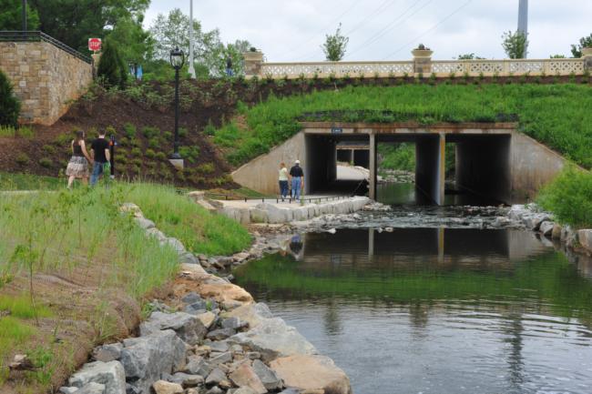 File:Little Sugar Creek Greenway at 4th Street.jpg