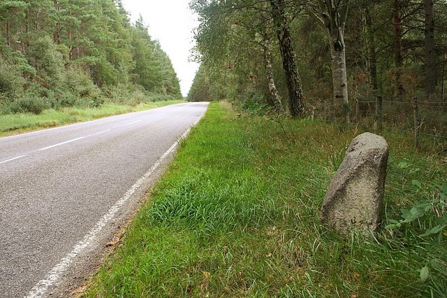 File:Milestone on the A939 Southbound. - geograph.org.uk - 244263.jpg