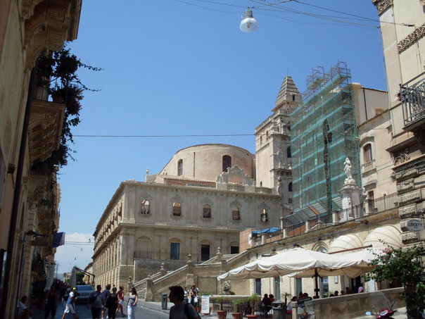 File:Noto (Sicilia) 2009 008.jpg